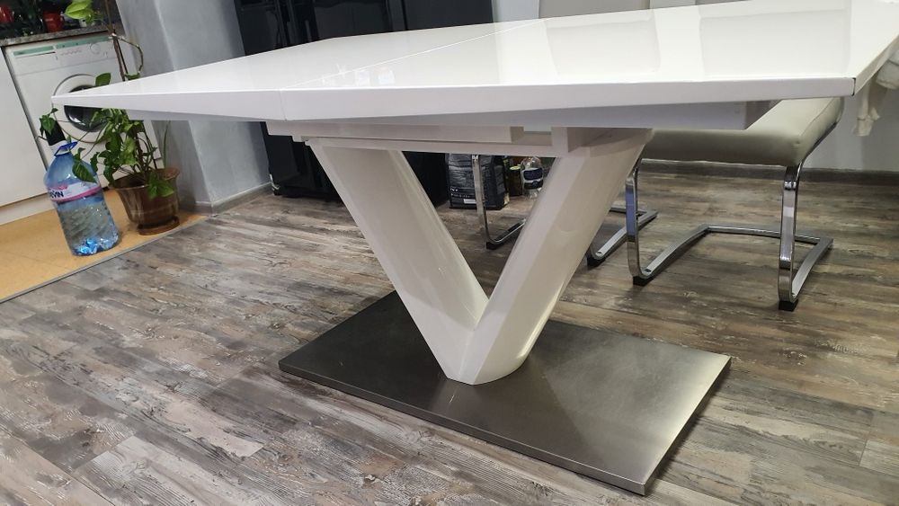 Луксозна маса за трапезария и 6 бр.столове