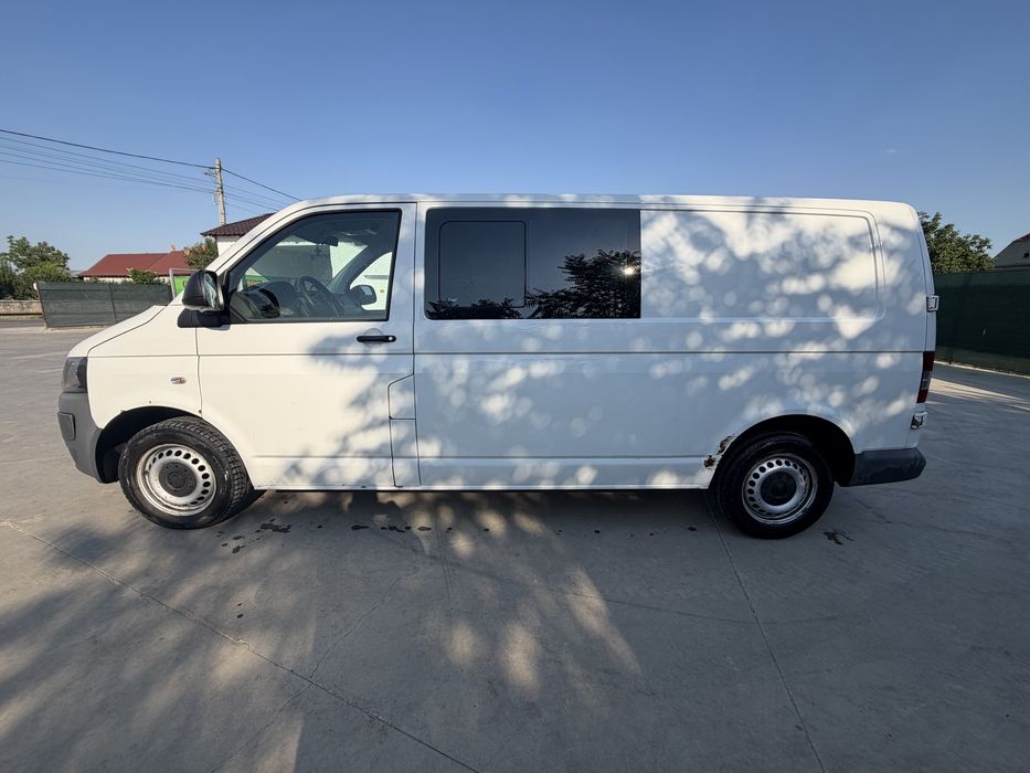 VOLKSWAGEN Transporter 2011 — imagine 2