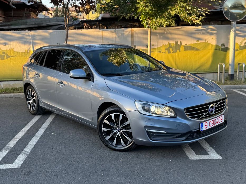 Volvo V60 Tva deductibil-Se emite factura