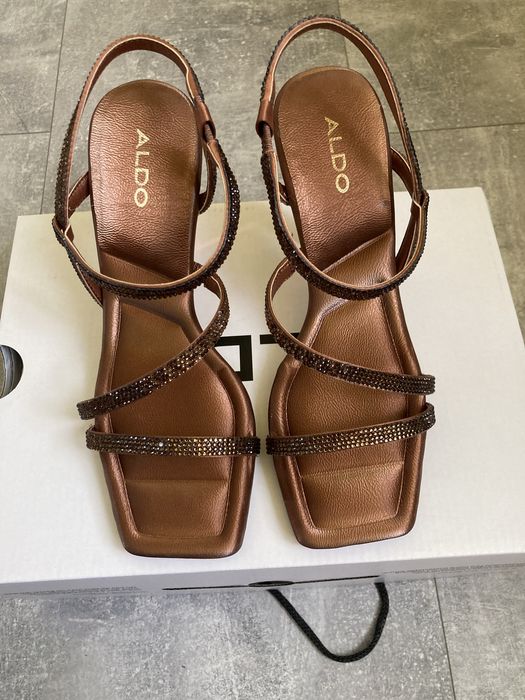 Сандали Aldo Adrocan в кафяво