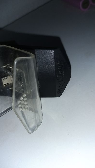 Dock de incarcare Playstation 4 / 2 manete