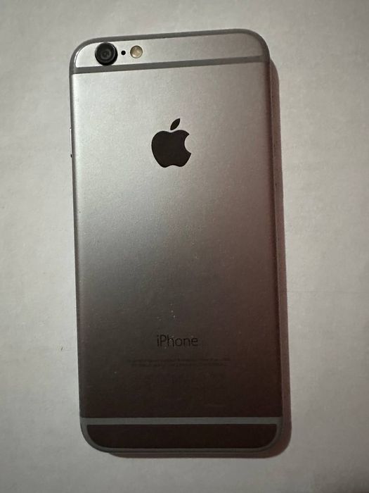 iPhone 6 с гарантией