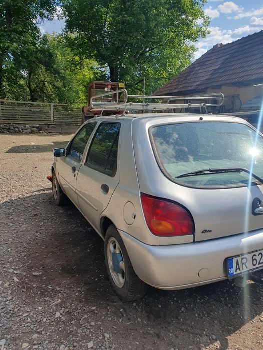 FORD Fiesta 1999 — imagine 2
