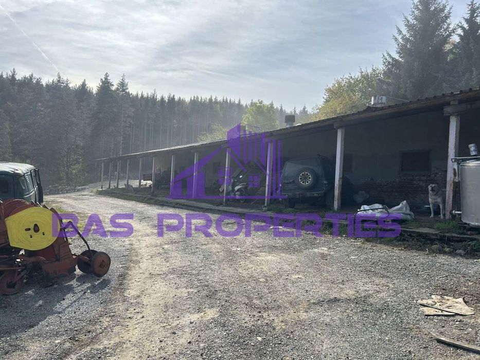 Продава се Промишлена сграда в с. Железница, Област София-град - 268 кв.м за 747 €/кв.м - Снимка #3