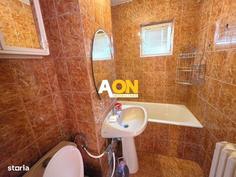 Apartament 3 camere, decomandat, 64 mp, etaj 8, ultracentral