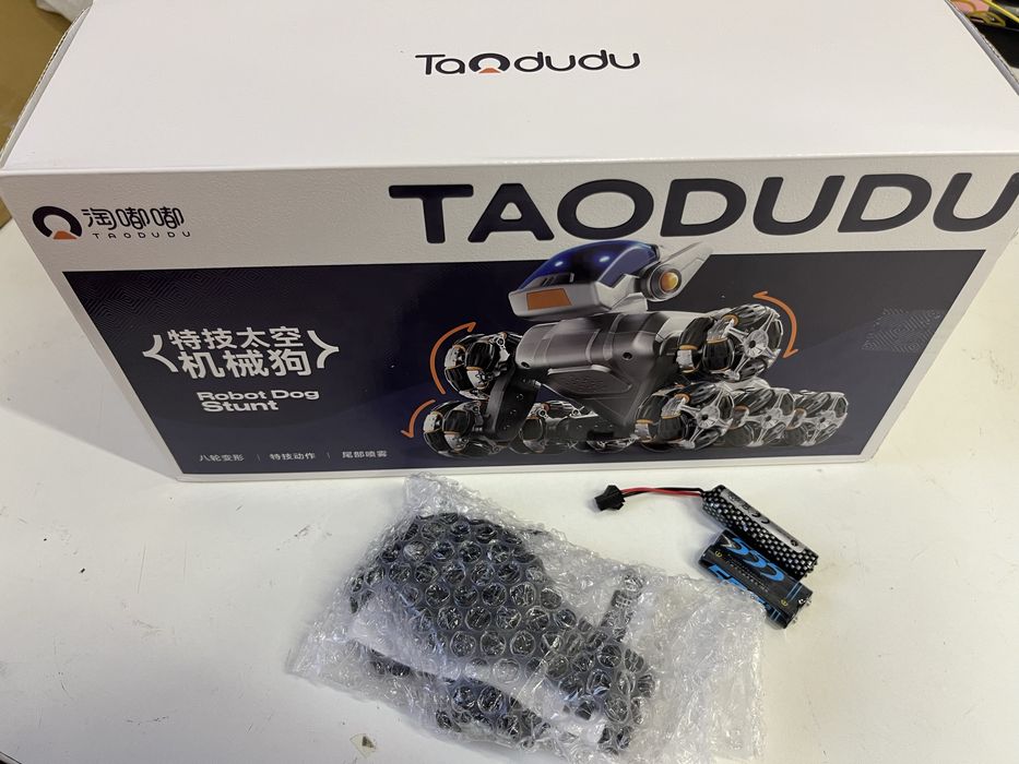 Машинка робот-собака радиоуправляемая