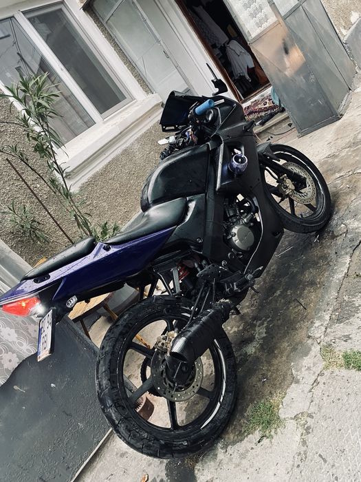 Vând honda cbr 125r jc34