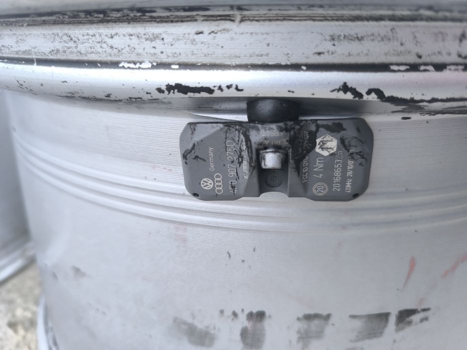 19 цола джанти за Audi R8 Спорт пакет