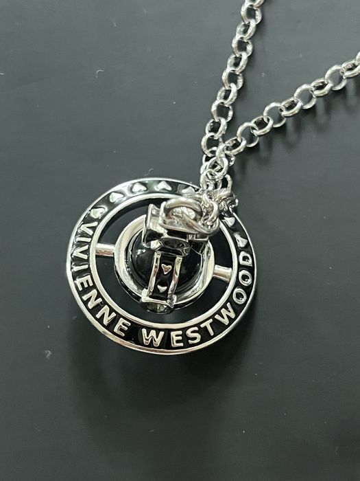 Vivienne Westwood × NANA