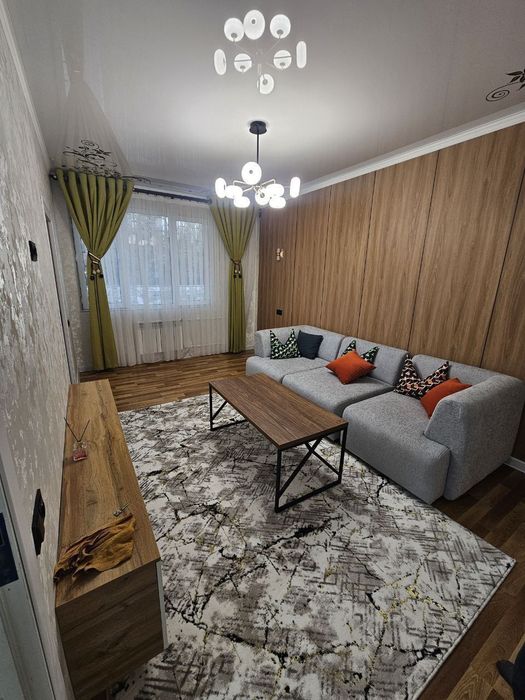 Срочно сдам квартиру Чиланзар 11. Метро рядом . Однокомнатная