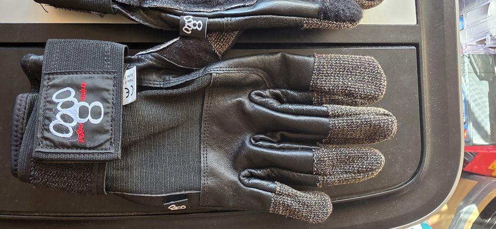 Ръкавици Triple8 за Скейтборд или Колело