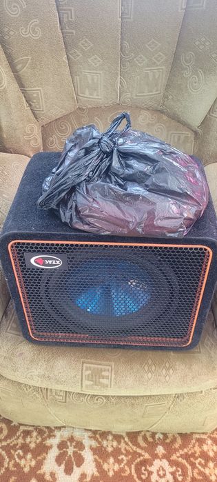 Продам сафбуфер 40000