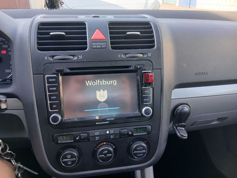 VOLKSWAGEN Golf 2005 — imagine 5