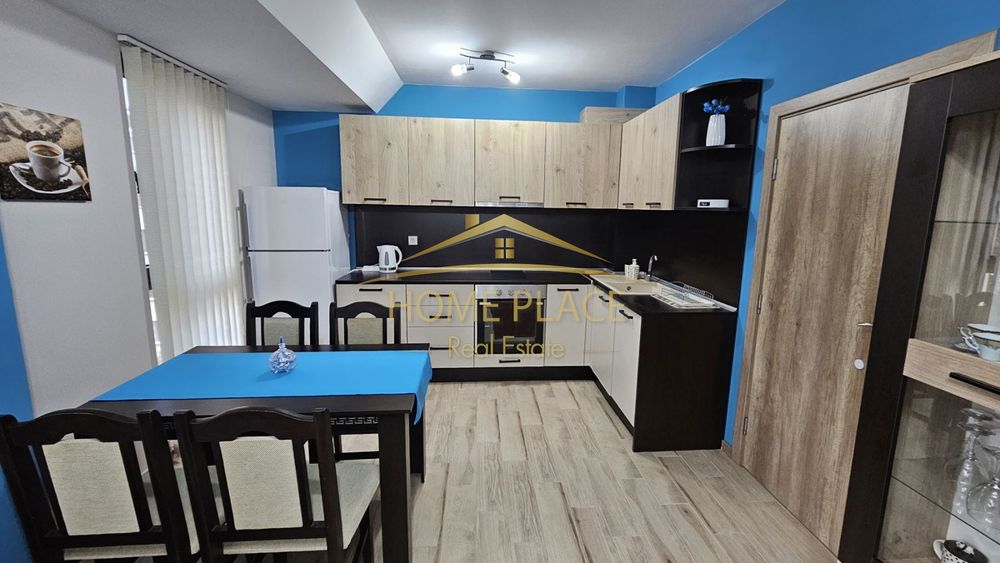 ДВУСТАЕН апартамент под наем - Център