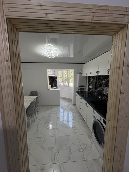 Inchiriez  Apartament cu 2 camere