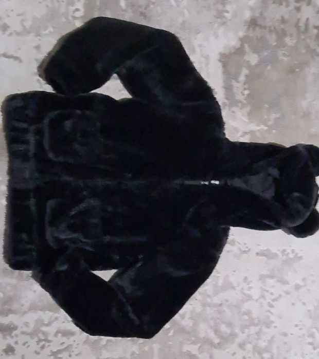 Hainută de blană H&M 10-12 ani
