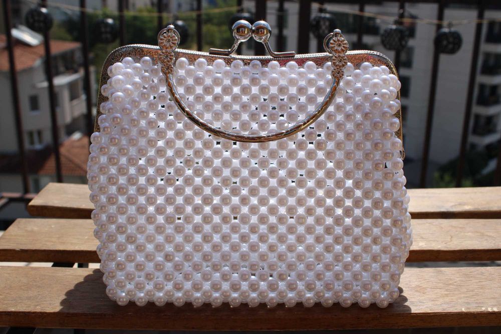 Чанта от перли - ръчна изработка