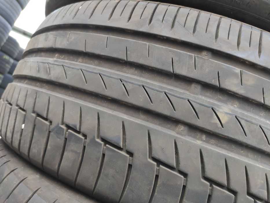 2бр Летни гуми 235 45 20 - Continental - DOT 2024