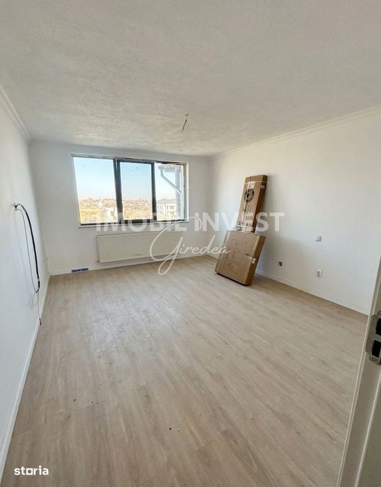 Apartament cu 5 camere, scara interioara, 4 bai, finisaje moderne