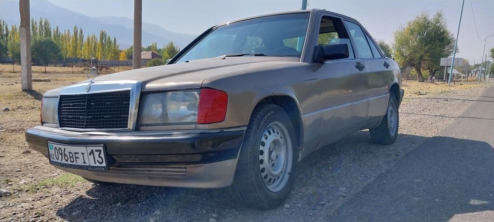 Мерседес бенс Е 190