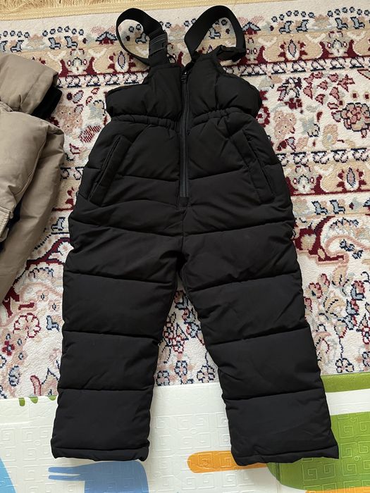 Продается зимняя комбинезон