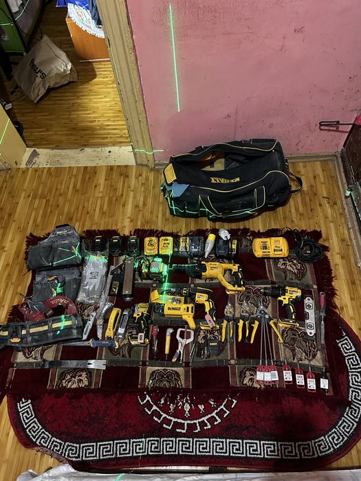 Set Scule Constructi DeWALT