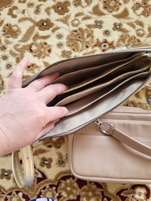 Продам кожаную сумку