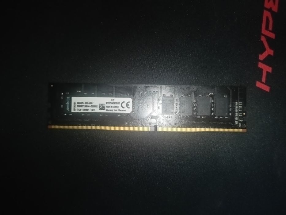 DDR4, 16GB Kingston KVR26N19S8/16 - 1x 16ГБ 2666МГц