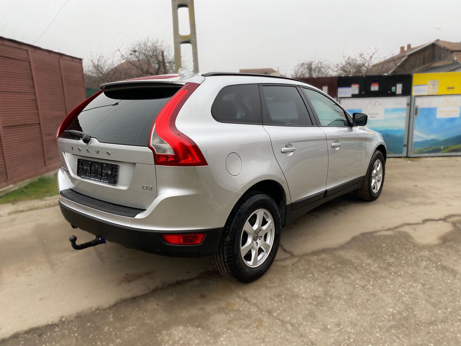 Volvo XC 60 • 2.0 D • Automat • Navi • Xenon • 5 cilindrii • Euro 5