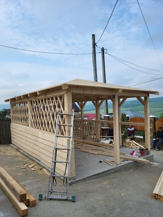 Foisoare și terase cabane la comanda clientului