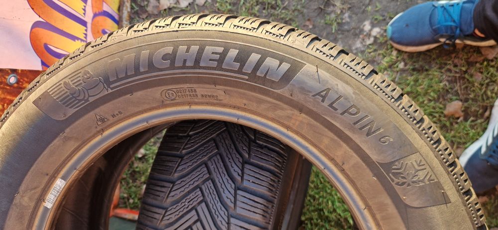 2 Anvelope Michelin  215 60 R16 M+S