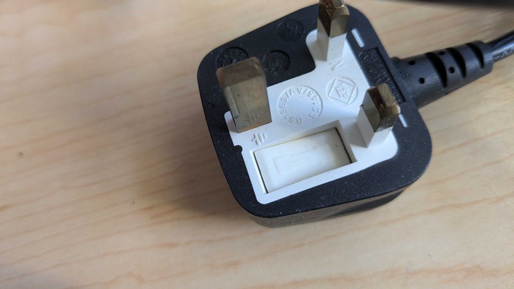 Зарядни за лаптоп