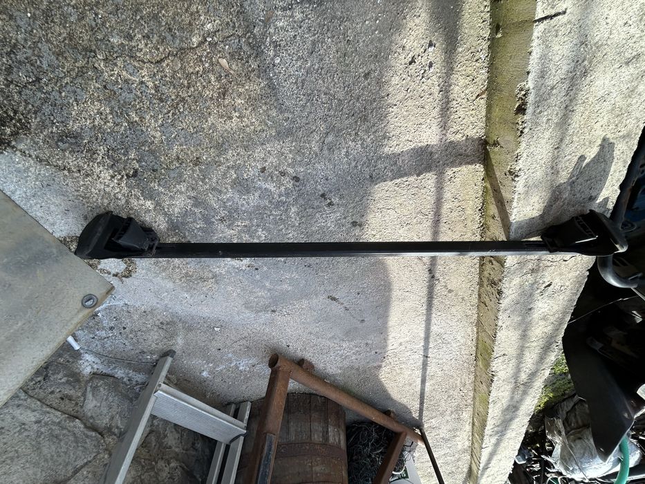 Релси за багажник на тигуан