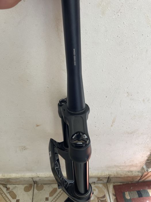 Furca fox 34 AWL