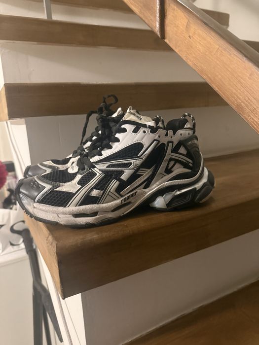 Balenciaga runners black and white