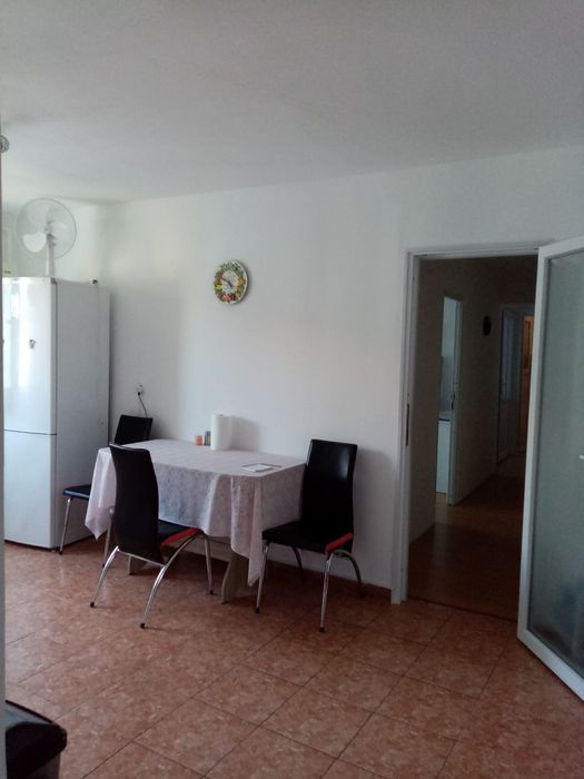 Apartament în Fieni