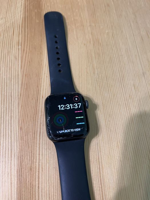 Apple Watch SE