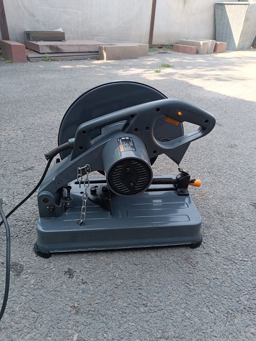 Электропила  для резки металала