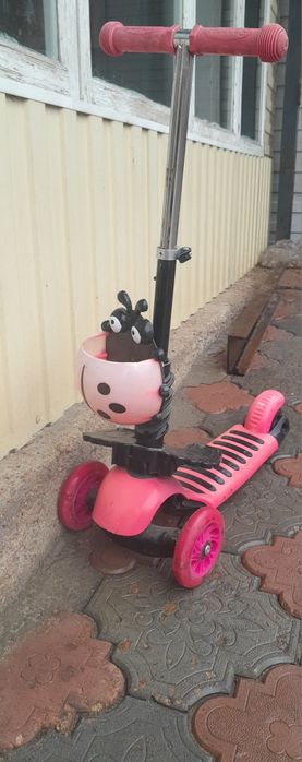 Самокат для девочки