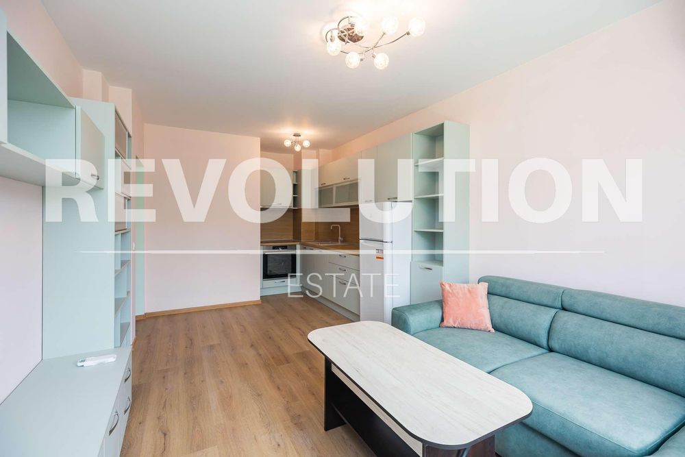 Двустаен апартамент в района на м-т Евксиноград!