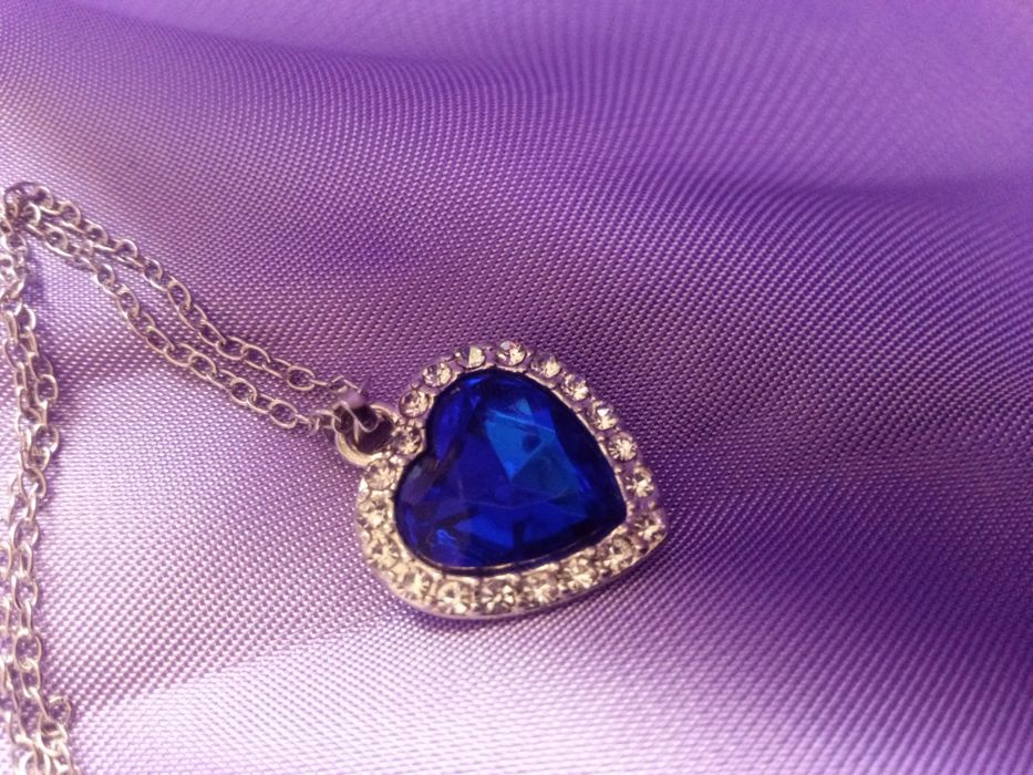 Колие с кристали Сърцето на океана