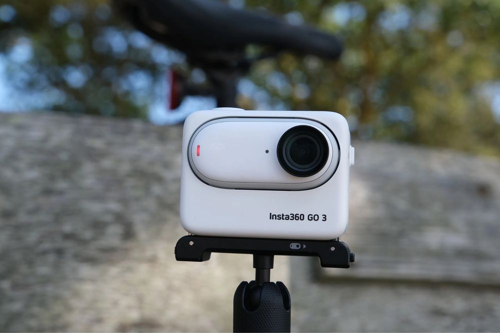 insta360 go 3 128GB si accesorii