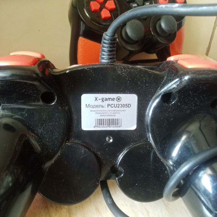 Продам два джестика за 3000т.
