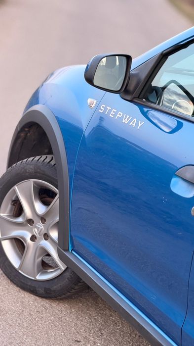 Vând Dacia sandero stepway
