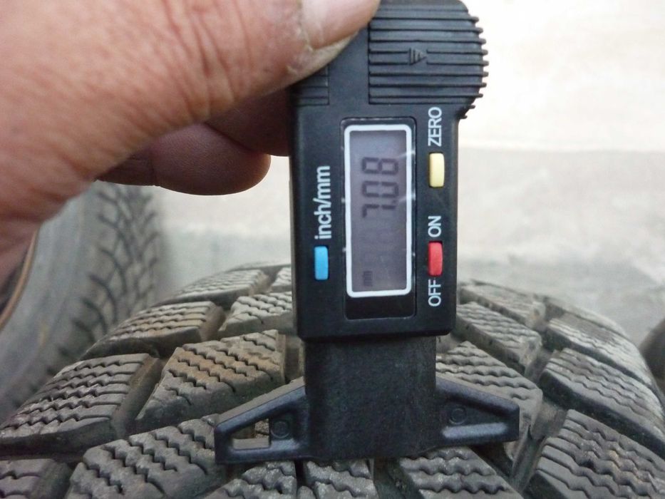 Volkswagen Golf 3 sau Volkswagen Vento ROTI COMPLETE IARNA