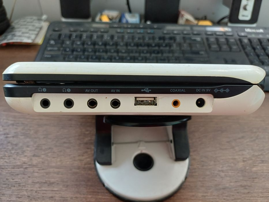 Dvd player portabil Philips