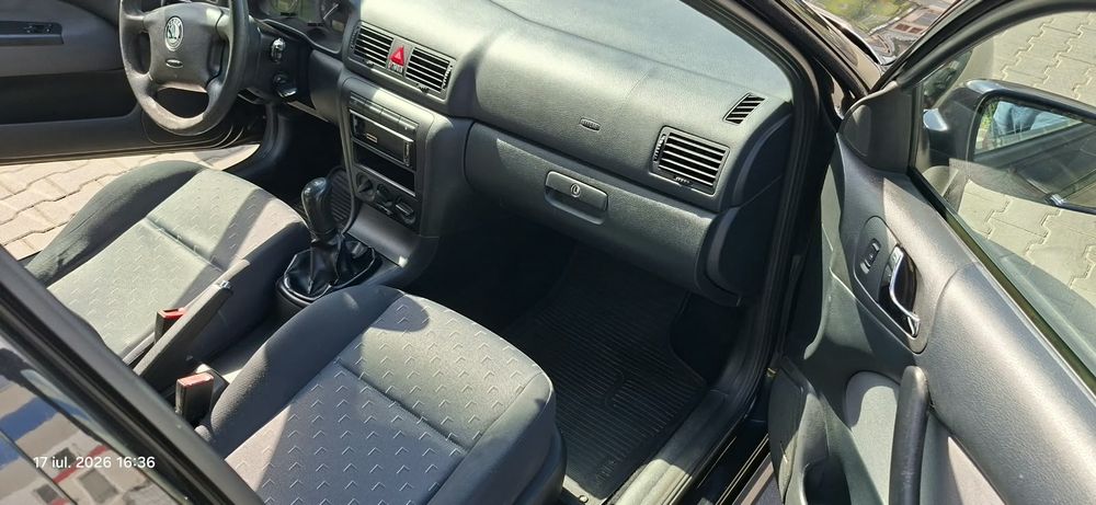 SKODA Octavia 2008 — imagine 5