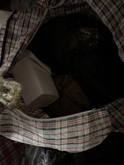 Текстиль, мусорка, постель, полотенца, сейф для ключей, дозаторы