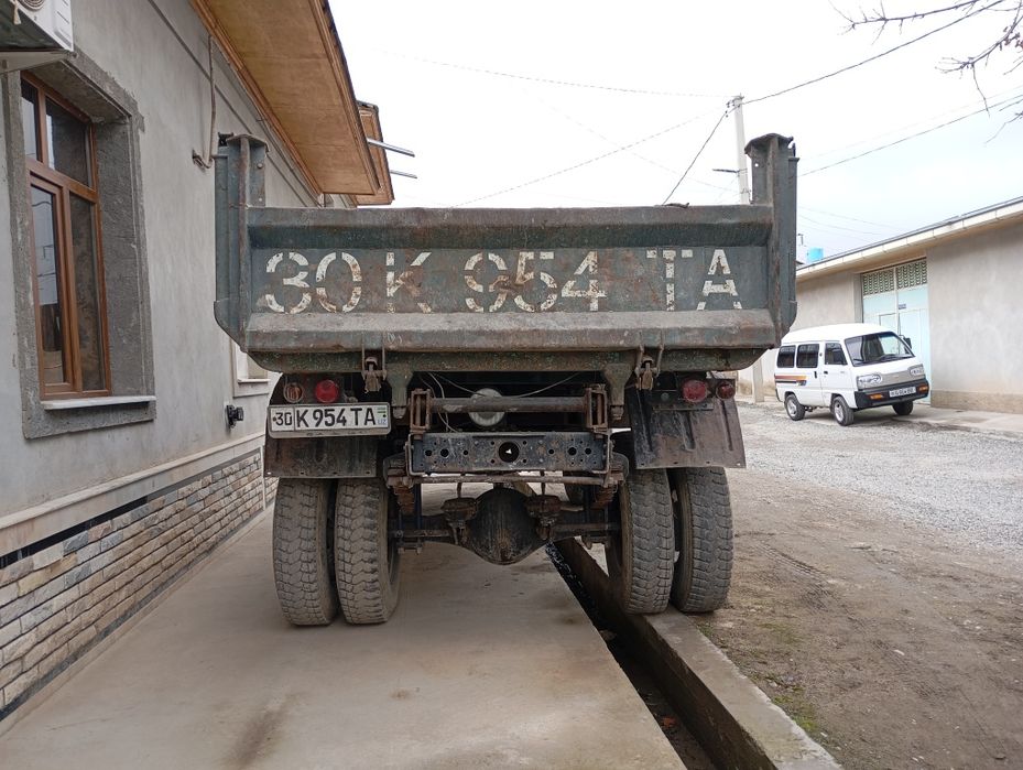 Zil samosval shestgranik