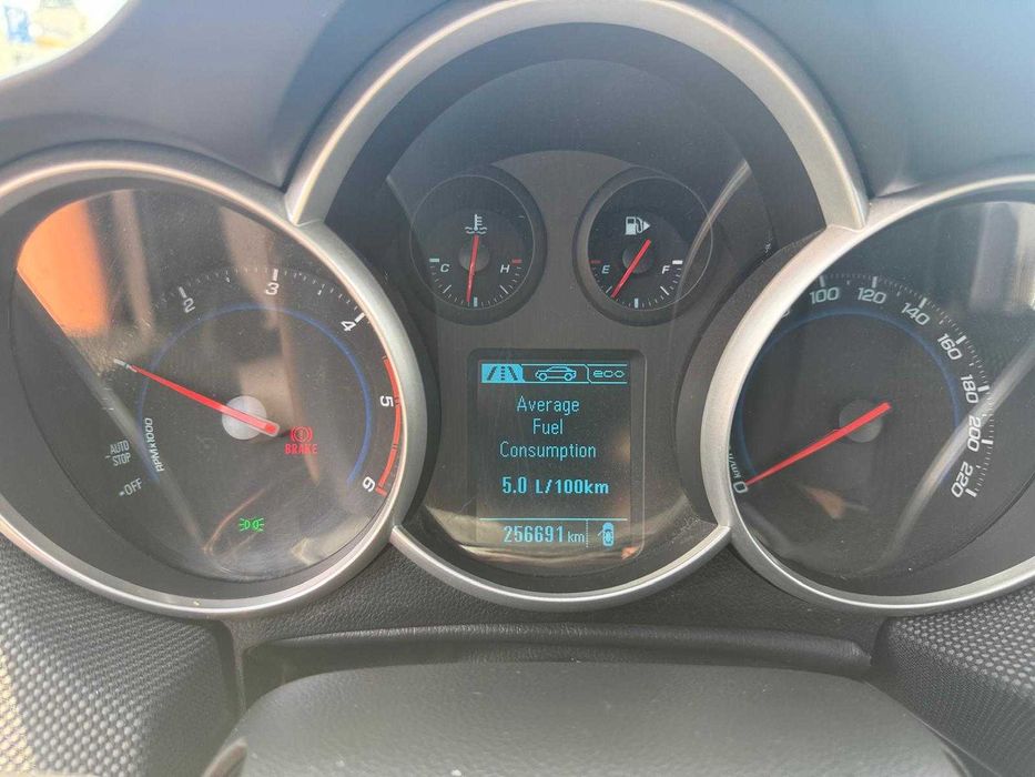 Chevrolet Cruze 1.7 Diesel 131 CP – 2012 – Întreținut